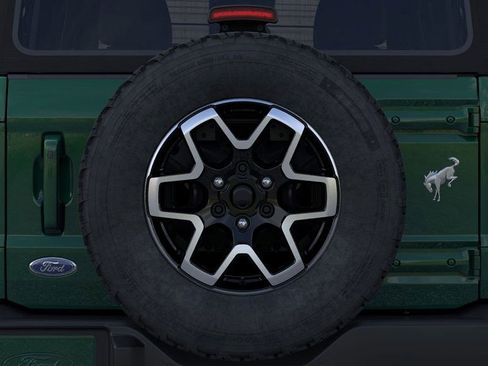 New 2025 Ford Bronco Outer Banks image 24