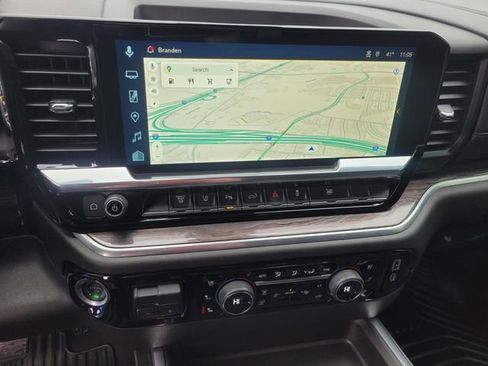 Certified 2025 Chevrolet Silverado 2500 LTZ w/ LTZ Convenience Package image 23