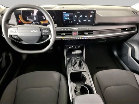 New 2026 Kia K4 FWD image 6