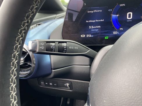 Used 2025 Chevrolet Equinox EV LT w/ Convenience Package FWD image 22