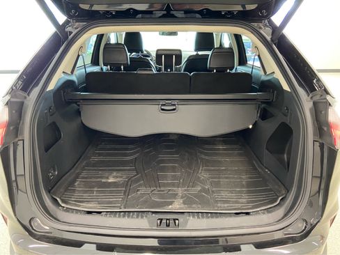 Used 2023 Ford Edge SEL w/ Convenience Package image 10