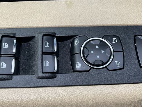 Used 2017 Ford F250 Lariat w/ Lariat Ultimate Package image 29