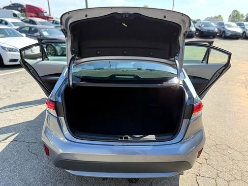 Used 2021 Toyota Corolla L image 25