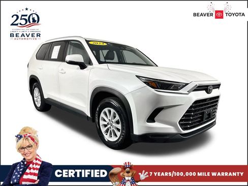 Used 2024 Toyota Grand Highlander AWD image 1