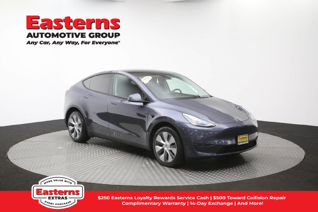Used 2023 Tesla Model Y Long Range AWD/4WD image 45