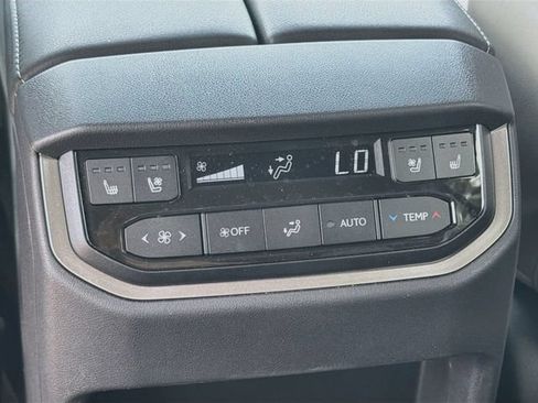 Used 2025 Lexus TX 350 AWD w/ Technology Package image 21