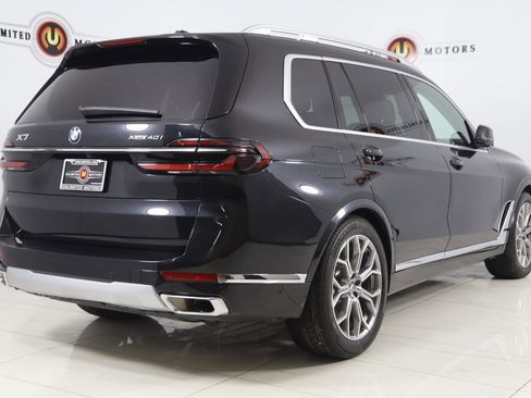 Used 2023 BMW X7 xDrive40i w/ Premium Package image 3