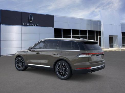 New 2025 Lincoln Aviator Reserve image 4