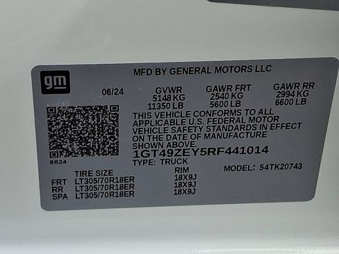 Used 2024 GMC Sierra 2500 AT4X AWD/4WD image 28