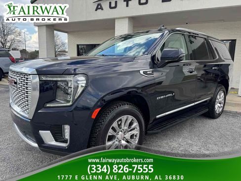 Used 2022 GMC Yukon Denali image 2