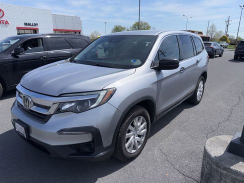 Used 2019 Honda Pilot LX image 1
