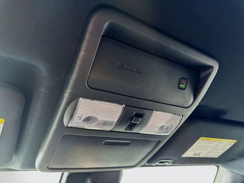 Used 2023 Nissan Frontier PRO-4X w/ Technology Package image 33