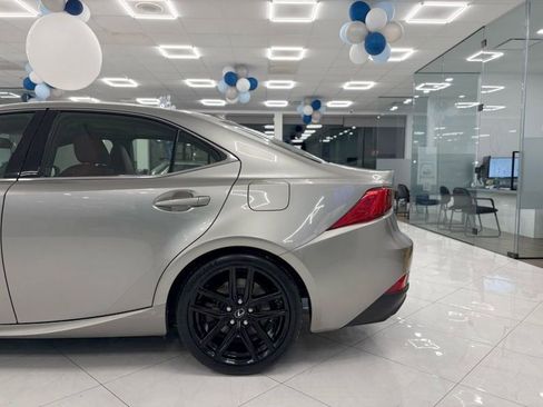 Used 2018 Lexus IS 300 F Sport image 7