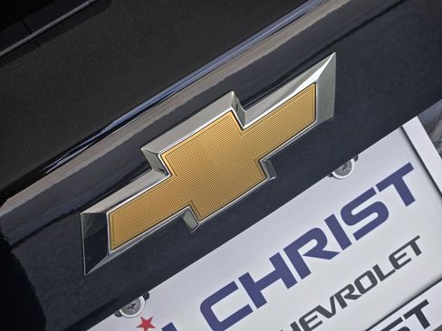 New 2026 Chevrolet Trax LT w/ Driver Confidence Package FWD image 11