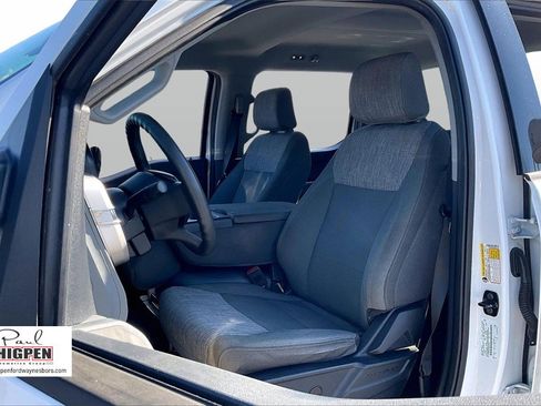 Used 2024 Ford F250 XLT image 25