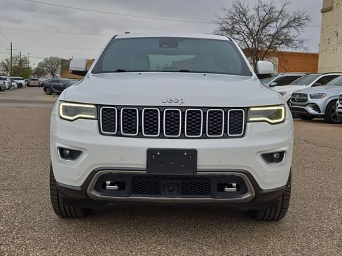 Used 2018 Jeep Grand Cherokee Limited image 10