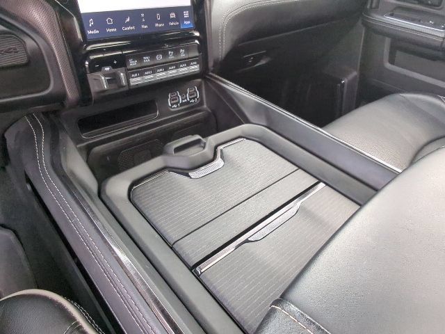 Used 2023 RAM 2500 Limited AWD/4WD image 30