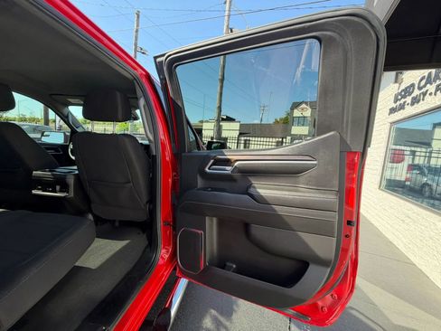 Used 2024 Chevrolet Silverado 1500 LT w/ Protection Package AWD/4WD image 30
