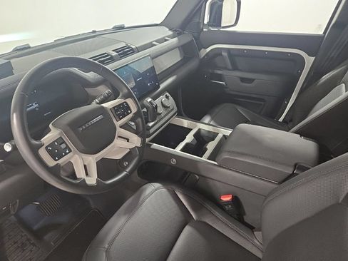 Used 2025 Land Rover Defender 110 S AWD/4WD image 20
