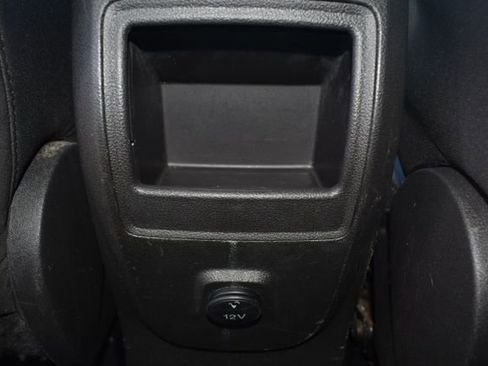 Used 2015 Ford Escape SE AWD/4WD image 29