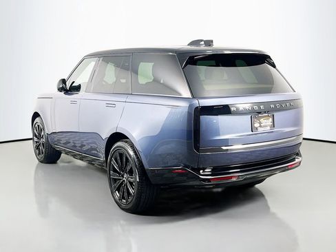 Used 2025 Land Rover Range Rover SE AWD/4WD image 7