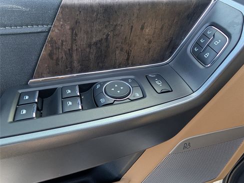 Used 2026 Ford F450 Lariat image 25