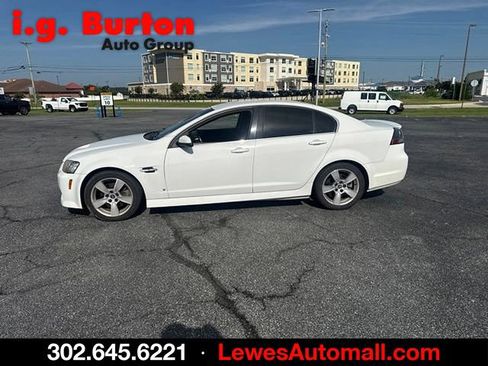 Used 2009 Pontiac G8 GT RWD image 6
