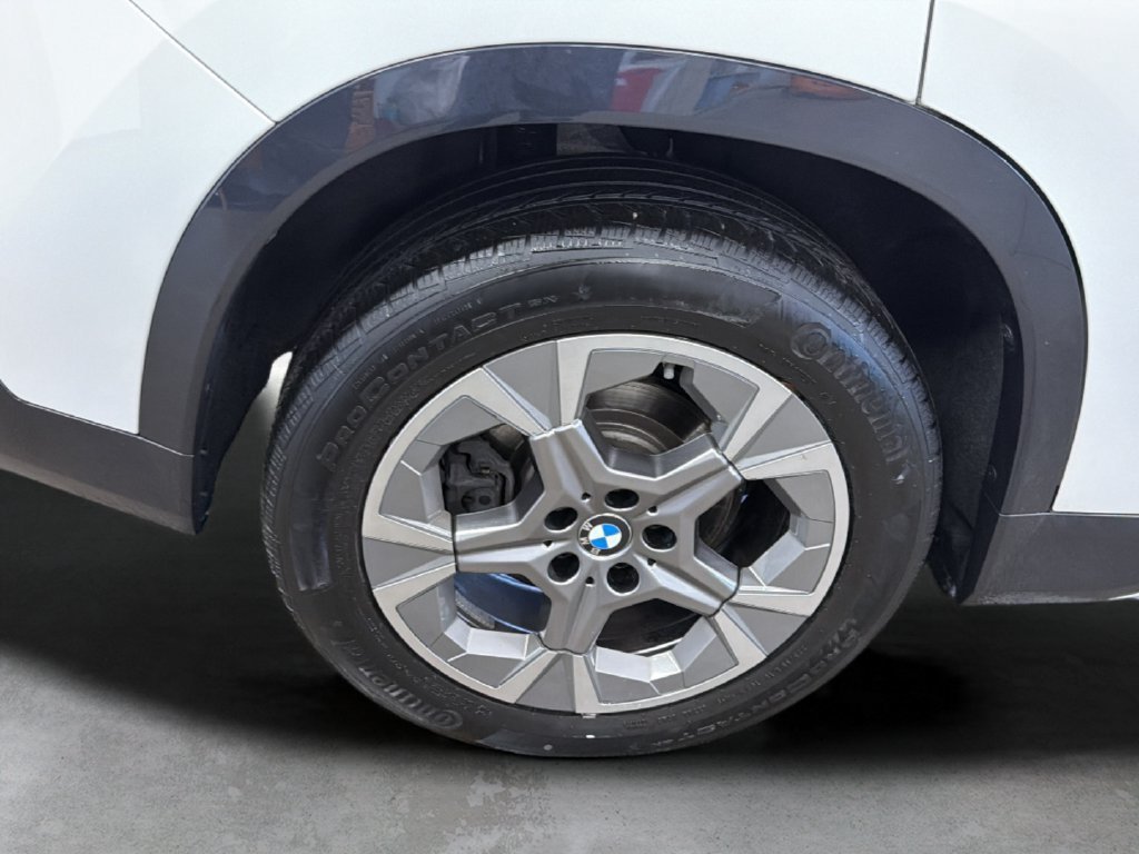 Used 2025 BMW X1 xDrive28i AWD/4WD image 44