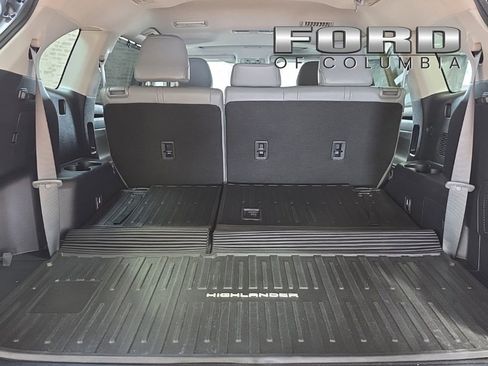 Used 2022 Toyota Highlander XLE image 20