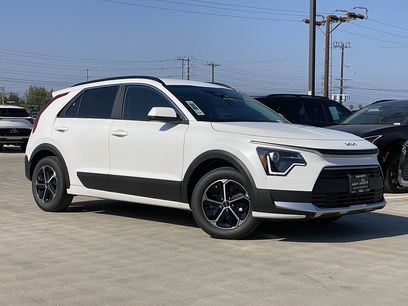 New 2026 Kia Niro LX