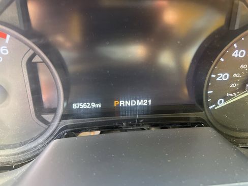 Used 2022 Ford E-350 and Econoline 350 Super Duty image 6