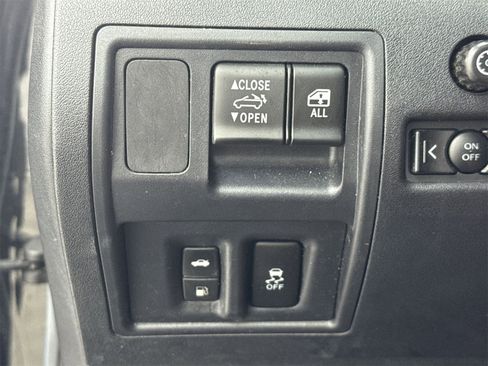 Used 2015 Lexus IS 250C image 38