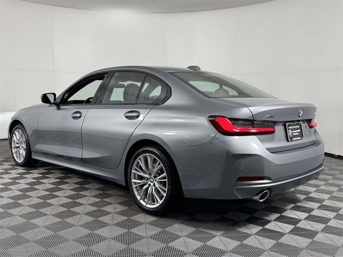 Used 2023 BMW 330i xDrive Sedan w/ Convenience Package image 8