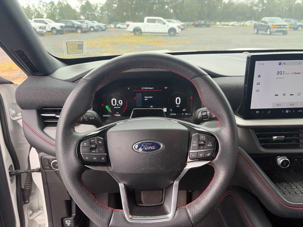 Used 2025 Ford Explorer ST-Line w/ Premium Package RWD image 12