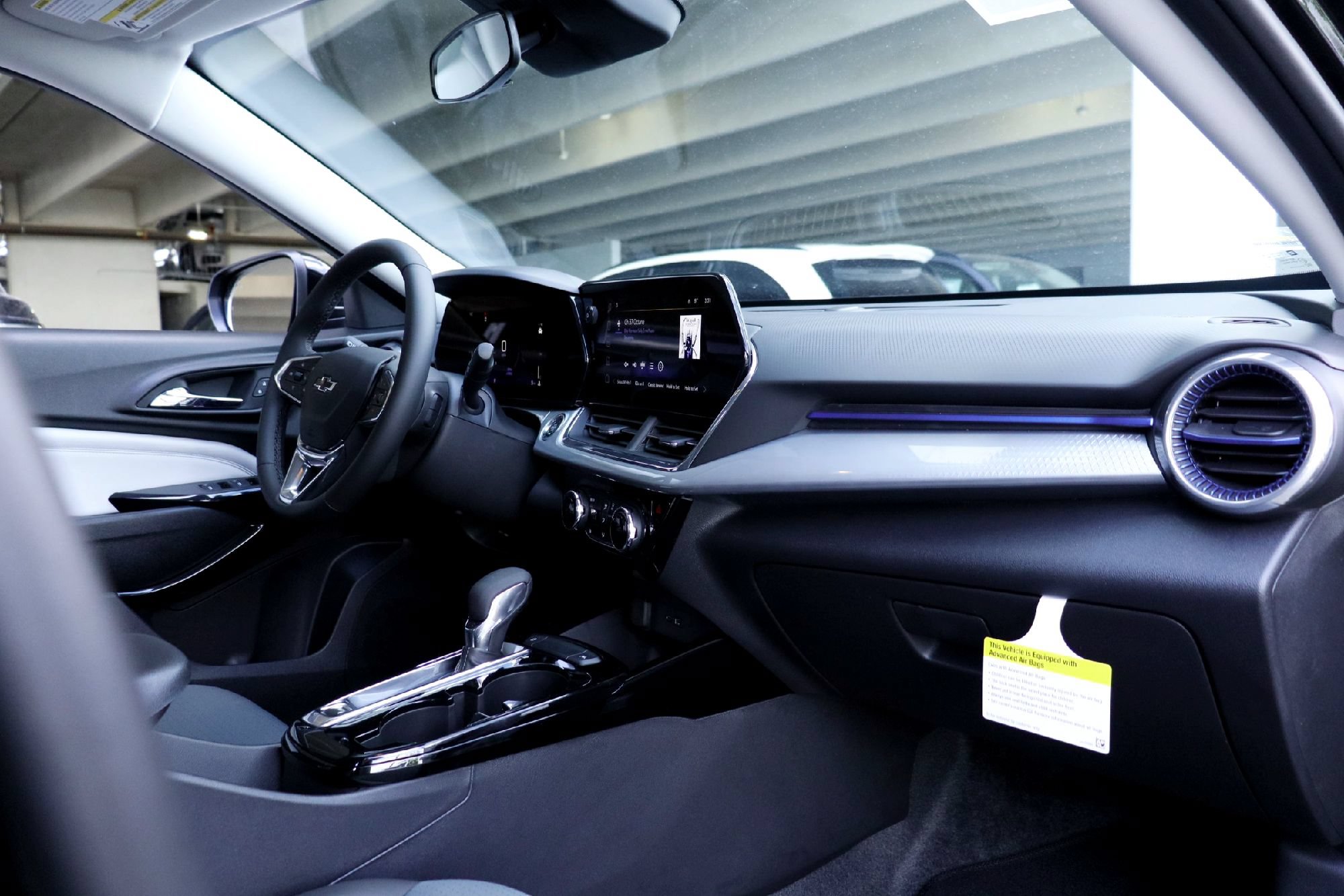 New 2026 Chevrolet Trax LT w/ Driver Confidence Package FWD image 13