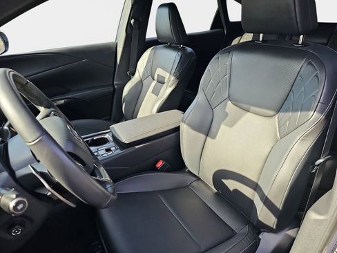 New 2025 Lexus RX 350h w/ Convenience Package image 15
