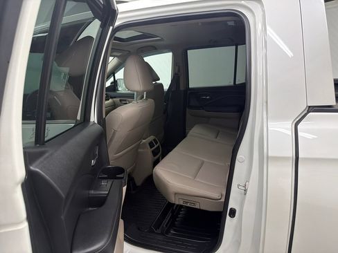 Used 2019 Honda Ridgeline RTL-E image 22
