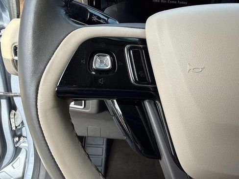 Certified 2022 Lincoln Corsair Reserve w/ Luxury Package image 31