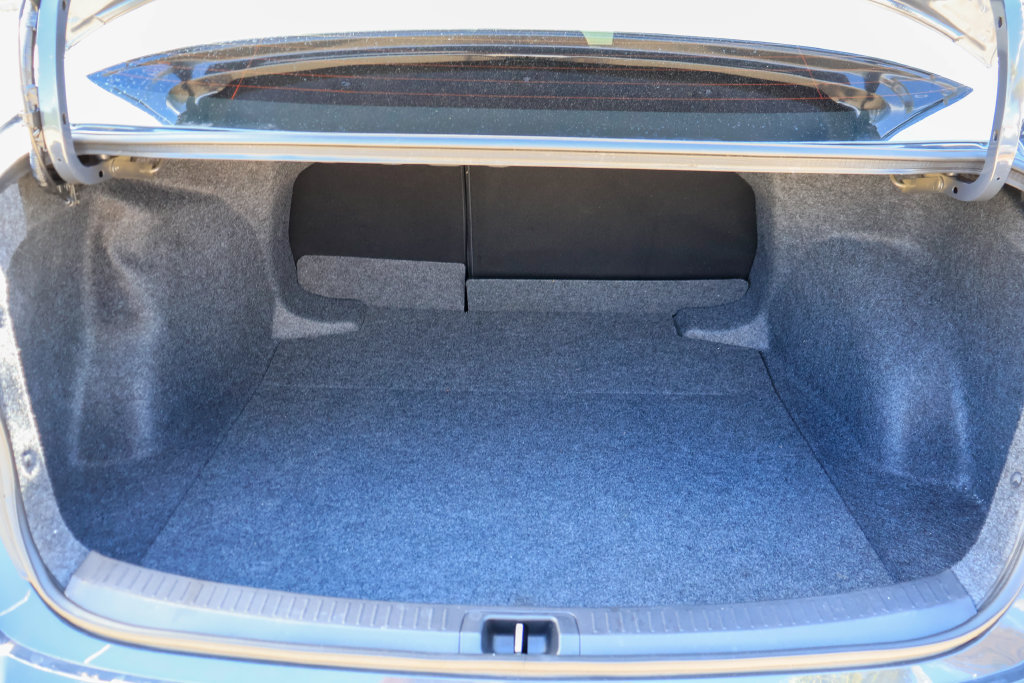 Used 2026 Toyota Corolla SE FWD image 27