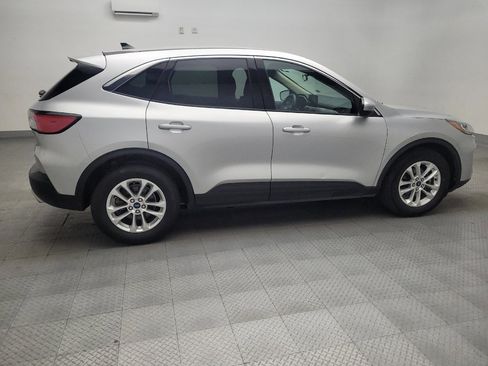 Used 2020 Ford Escape SE FWD image 10