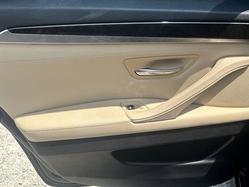 Used 2016 BMW 528i Sedan RWD image 22