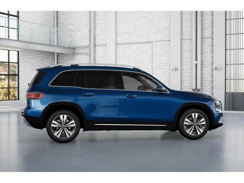 New 2026 Mercedes-Benz GLB 250 image 16