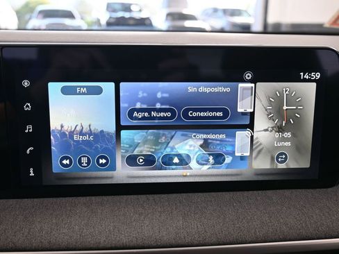 Used 2025 Nissan Kicks SV image 20