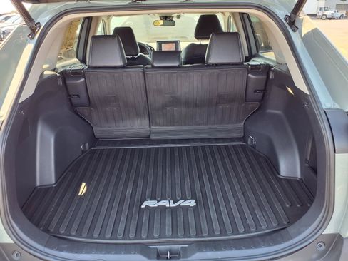 Used 2022 Toyota RAV4 XLE Premium AWD/4WD image 26