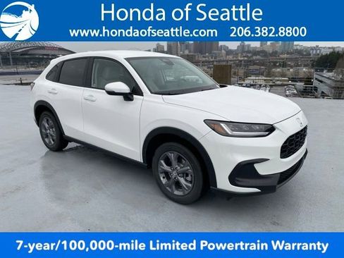 New 2026 Honda HR-V LX image 1