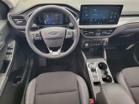 Used 2025 Ford Escape Base image 12