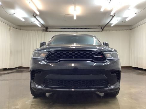 Used 2025 Dodge Durango GT AWD/4WD image 10
