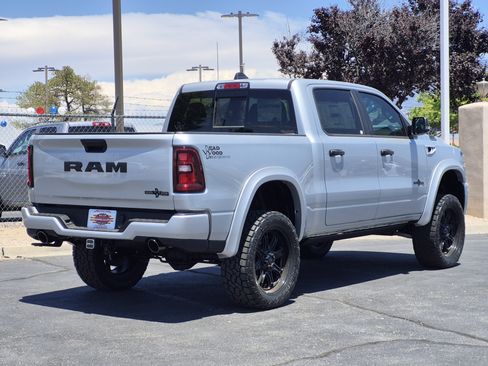 New 2026 RAM 1500 Big Horn AWD/4WD image 8