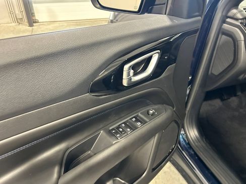 New 2026 Jeep Compass Latitude AWD/4WD image 14