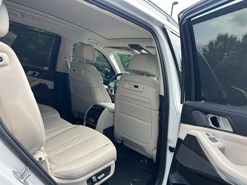 Used 2022 BMW X7 xDrive40i w/ Premium Package AWD/4WD image 58